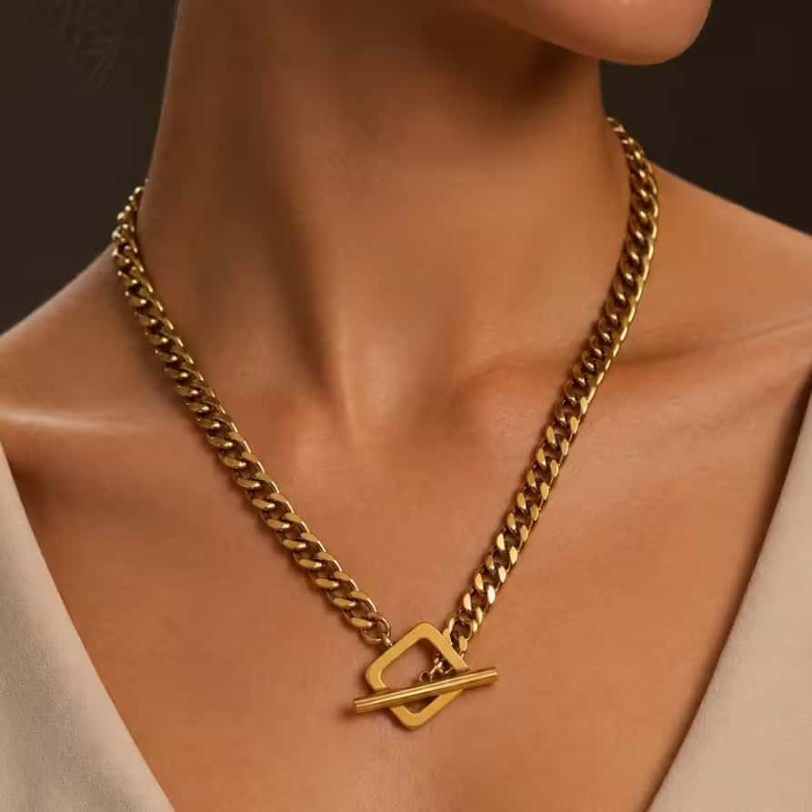 Collar Vínculo Dorado - fotografía de producto