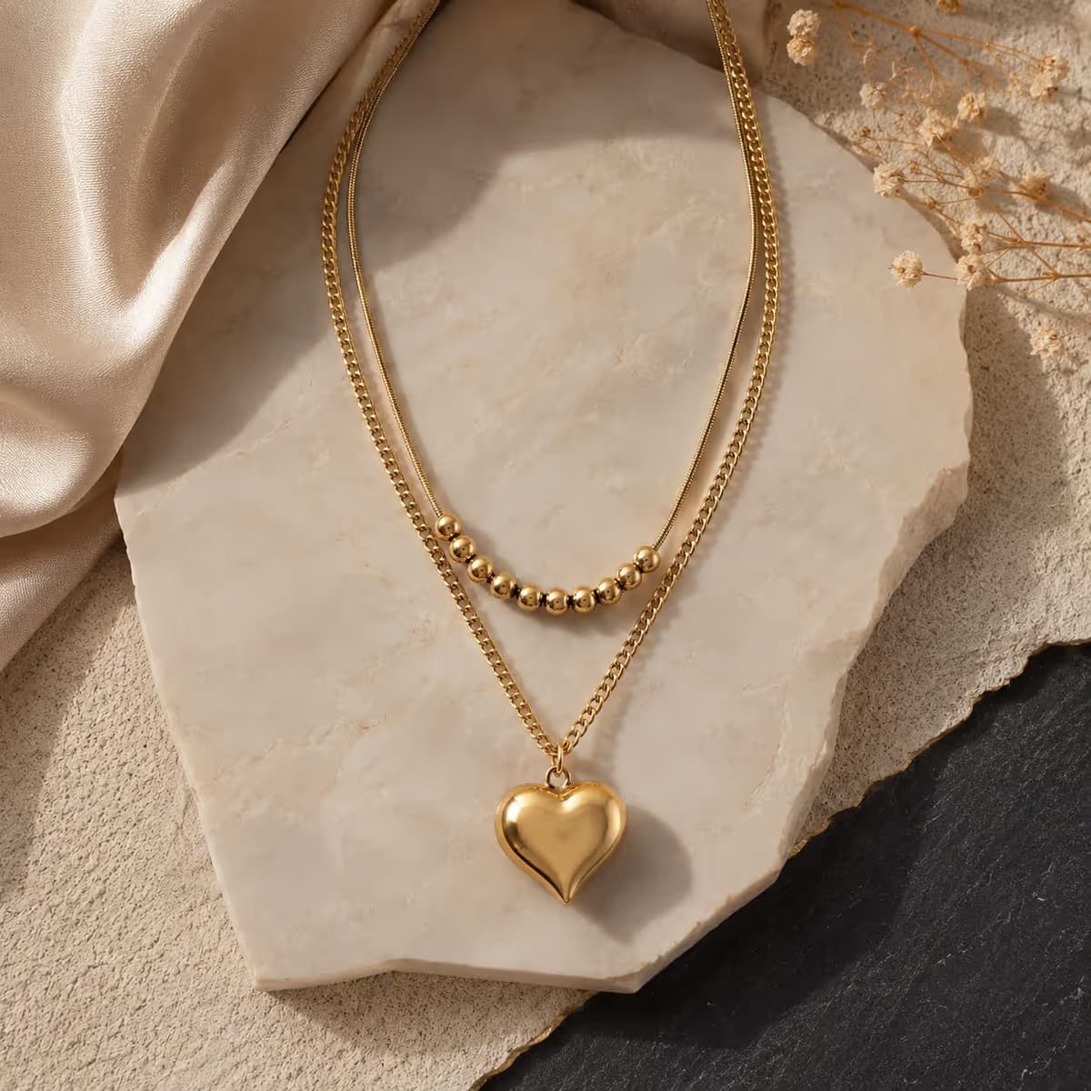 Collar Órbitas del Corazón - fotografía de producto